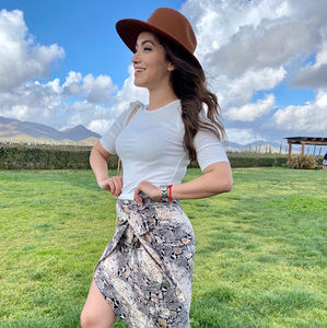 Meet your Posher, Deliala